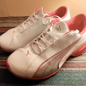 Puma women's shoes size 6.5